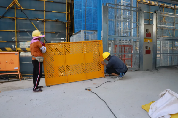 中国东南大数据产业园研发楼六期项目主体结构封顶