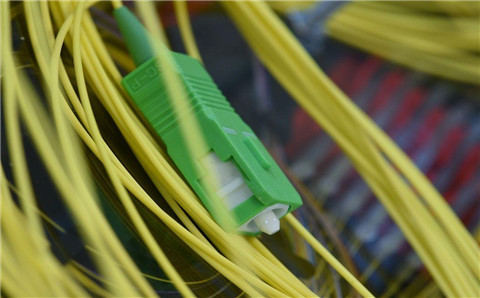 服务器的访问速度会受哪些因素影响?