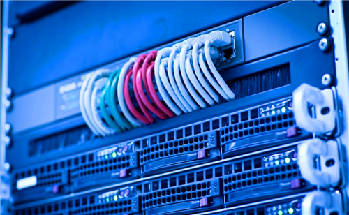 美国VPS服务器好用吗？大家众说纷纭