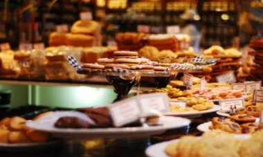 日本计划提振餐饮旅游业 岸田内阁将于19日敲定方案